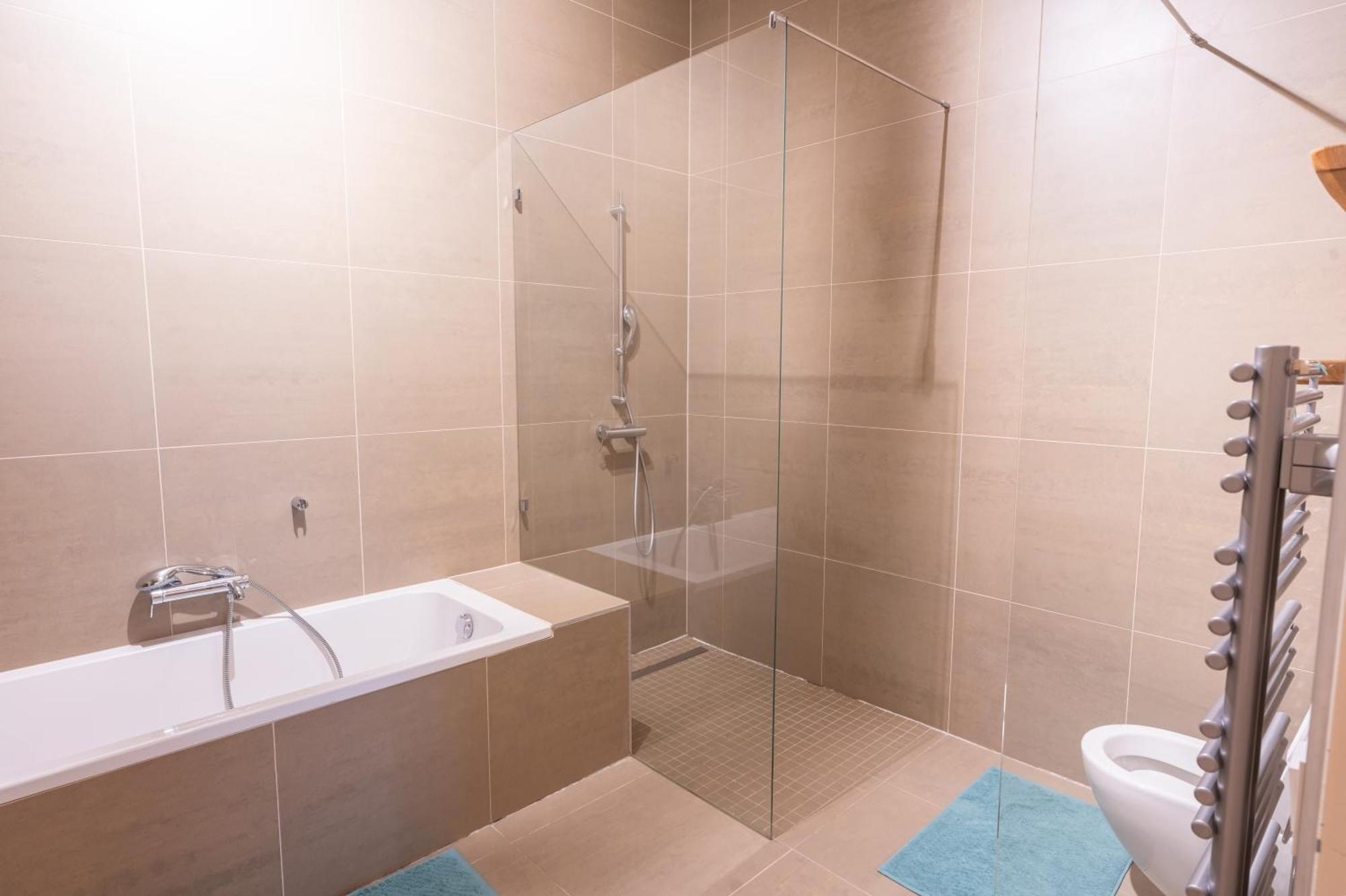 Premium - Paradise Apartment